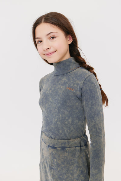 Wash blue denim turtleneck by Crew Kids