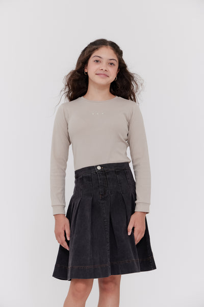 Wide pleated black skirt by Crew Basics