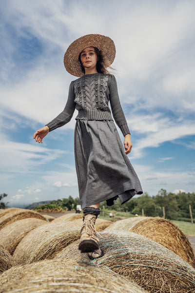 Wool pleated grey maxi skirt by Bamboo