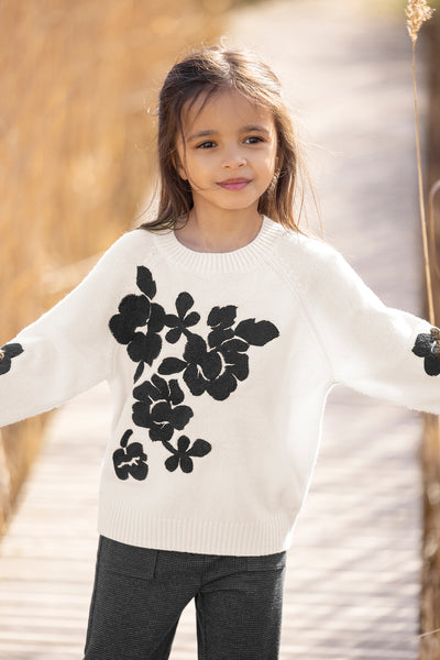 Embroidery detail flower sweater by Tartine Et Chocolat