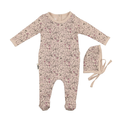 Elegant floral biscuit footie by Maniere